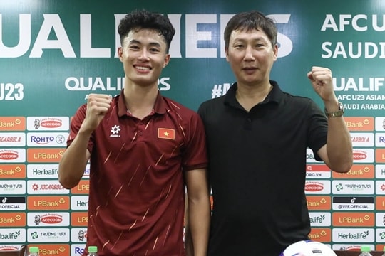 HLV Kim Sang-sik và mỏ vàng trẻ tại V-League: Lời giải cho bài toán ASIAD 20