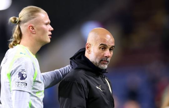 Man City chiếm ngôi đầu Ngoại hạng Anh: Haaland nổ súng tiễn Burnley xuống hạng