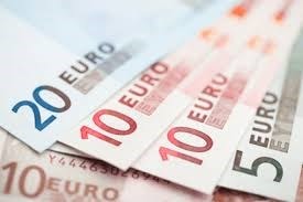 Tỷ giá Euro ngày 24/4: Đà giảm kéo dài, giá bán thấp nhất 31.455 VND/EUR