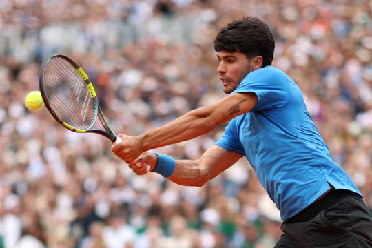 Carlos Alcaraz và cuộc cách mạng chiến thuật: Khi Jannik Sinner cũng phải thay đổi