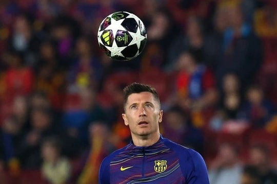 Chuyển nhượng tối 25/4: MU săn đón Lewandowski, Arsenal quyết chi 100 triệu euro cho Guimaraes