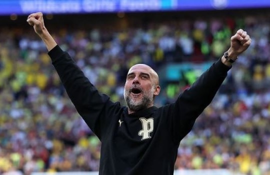 21 ngày then chốt quyết định tham vọng ăn ba quốc nội của Man City