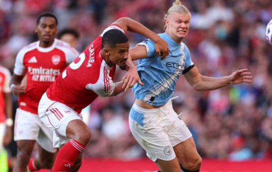 Arsenal và Man City bước vào khúc cua định mệnh: Cuộc đua vô địch Ngoại hạng Anh căng thẳng