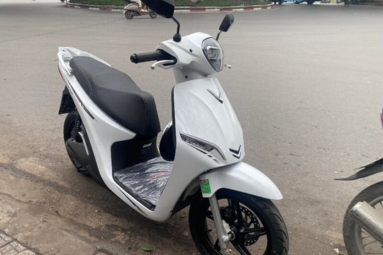 VinFast Feliz 2025: Xe máy điện đi 262 km có giá ưu đãi kỷ lục từ 24,3 triệu đồng