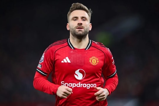 Luke Shaw tiến sát kỷ lục ra sân tại Man Utd: Lời đáp trả cho những hoài nghi