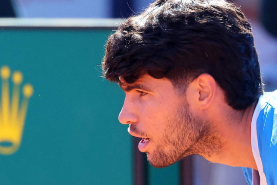 Alcaraz giữ vững ngôi số 2 ATP dù lỡ Roland Garros: Vì sao Djokovic và Zverev bất lực?