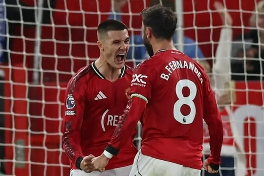 MU đánh bại Brentford 2-1: Michael Carrick đưa Quỷ đỏ tiến sát vé Champions League