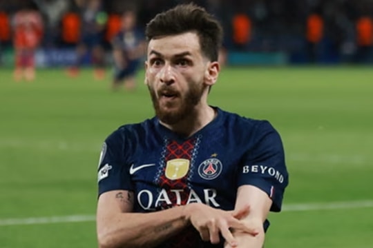 PSG thắng Bayern Munich 5-4 tại Champions League: Màn rượt đuổi điên rồ và dấu ấn Kvaratskhelia