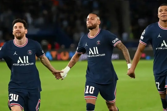 PSG vô địch Champions League 2025: Khi sức mạnh tập thể thay thế những vì sao cô đơn