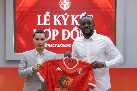 Hải Phòng FC gia hạn hợp đồng Joel Tagueu đến năm 2028 trước đại chiến CAHN