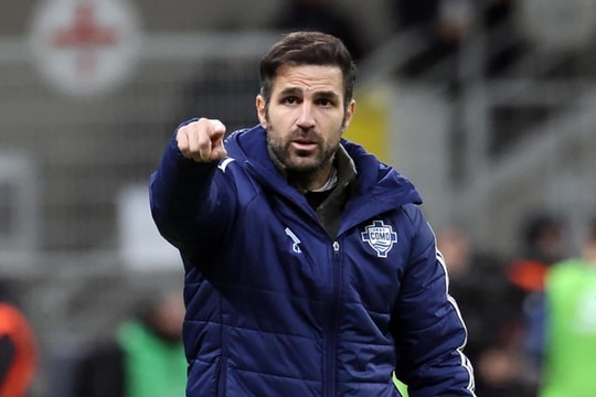 Chelsea và bài toán Cesc Fabregas: Tại sao Stamford Bridge không phải nơi thử nghiệm?