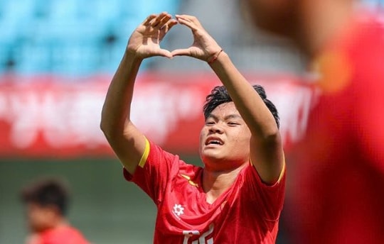 U17 Việt Nam chốt quân dự giải châu Á: Con trai danh thủ Quang Hải lỡ hẹn