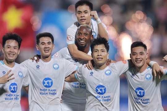 Nam Định đánh bại CA TPHCM 2-0: Khẳng định sức mạnh chiều sâu và toan tính chiến thuật