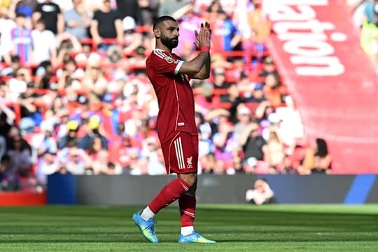 Mohamed Salah cân nhắc đến Fenerbahce, Man Utd săn đón hậu vệ triển vọng của West Ham
