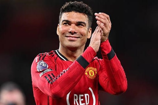 Casemiro hồi sinh ngoạn mục tại Man Utd: Lời chia tay kiêu hãnh của một nhà vô địch