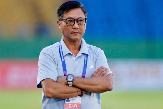 Công an TP.HCM hụt hơi tại V.League: HLV Lê Huỳnh Đức chỉ ra cuộc khủng hoảng nhân sự