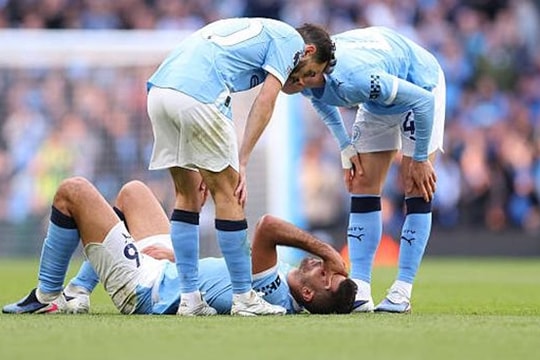 Manchester City đối mặt bài toán tuyến giữa khi vắng Rodri trước thềm đại chiến Everton