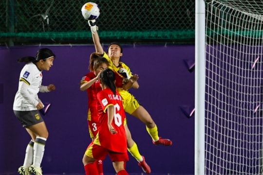 U17 nữ Việt Nam sáng cửa vào tứ kết châu Á; HLV Chu Đình Nghiêm rời CLB Hải Phòng