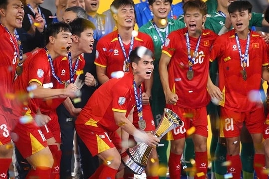 Việt Nam xác lập vị thế số 1 bóng đá trẻ Đông Nam Á sau 20 năm đầu tư