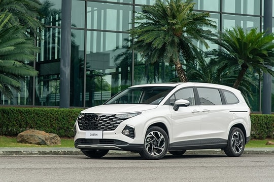 Giá lăn bánh Hyundai Custin tháng 5/2026: Lựa chọn MPV gia đình từ 820 triệu đồng