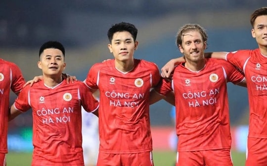 Công an Hà Nội thống trị V-League 2025/2026: Đẳng cấp nhà vua từ triết lý của Mano Polking