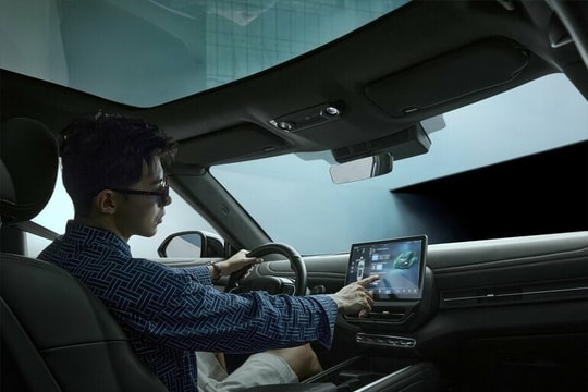 Trải nghiệm gói VF Connect trên xe điện VinFast: Trợ thủ thông minh cho mọi hành trình