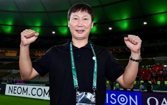 HLV Kim Sang-sik đón dàn viện binh Việt kiều chất lượng cho chiến dịch AFF Cup