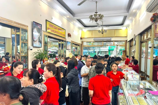Giá vàng hôm nay 12/5/2026: Bảng giá SJC DOJI PNJ cập nhật sớm nhất
