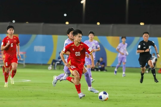 U17 Việt Nam thua ngược Hàn Quốc 1-4 tại giải châu Á sau màn sụp đổ 10 phút cuối