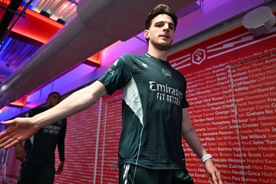 Nghịch lý Declan Rice: Khi khoản tiền kỷ lục đẩy West Ham vào hố thẳm
