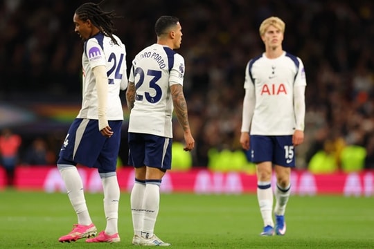 Tottenham hụt hơi tại sân nhà tỷ bảng: Cơ hội trụ hạng bất ngờ cho West Ham