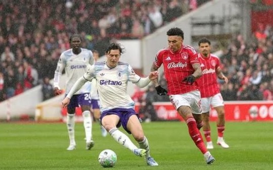 Unai Emery và 'hiệu ứng cánh bướm': Victor Lindelof rực sáng trong vai trò tiền vệ tại Aston Villa