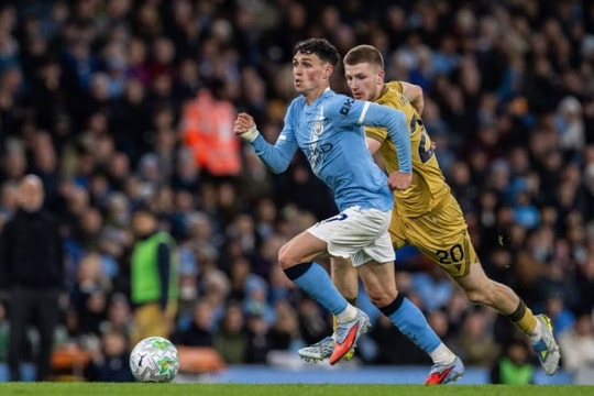 Man City bám đuổi Arsenal: Khi quyền tự quyết nằm ngoài tầm tay Pep Guardiola