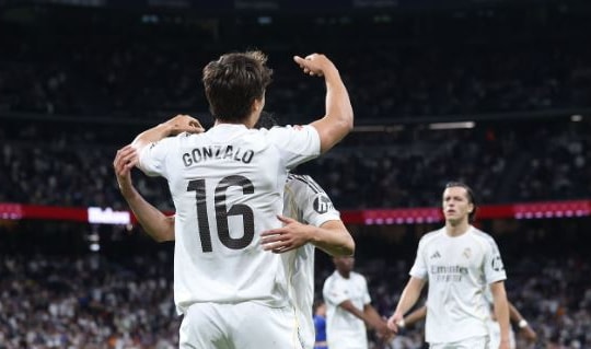 Real Madrid hạ Real Oviedo 2-0: Dấu ấn Gonzalo Garcia và bản lĩnh của Alvaro Arbeloa