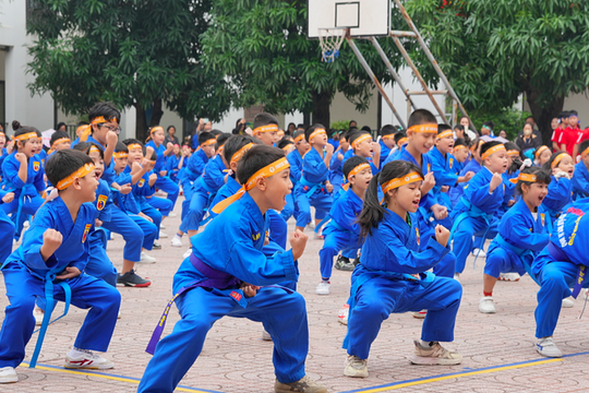WHO cảnh báo 'khủng hoảng thiếu vận động' ở giới trẻ Việt Nam