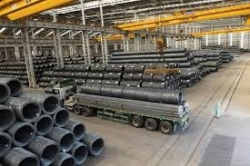 Giá thép xây dựng hôm nay 14/5: Thị trường nội địa ổn định, quặng sắt thế giới hạ nhiệt