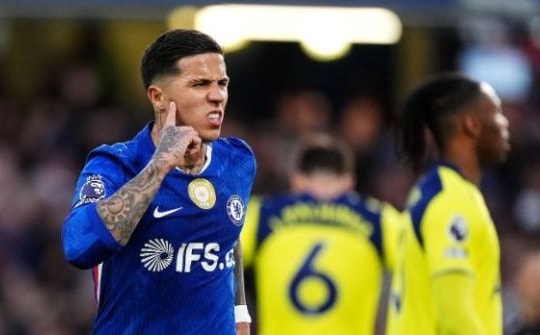 Chelsea hạ Tottenham 2-1: Bản lĩnh Enzo Fernandez và kỷ lục 24 năm tại Stamford Bridge