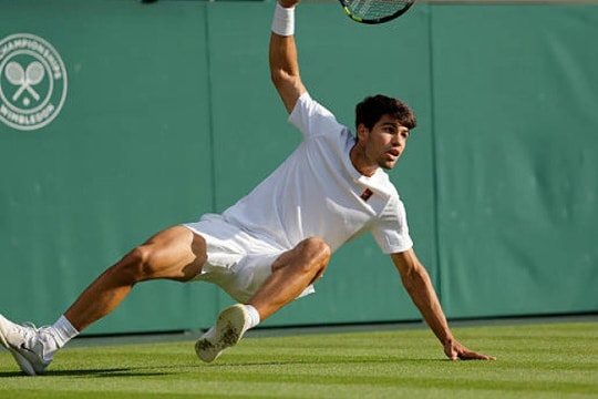 Carlos Alcaraz chính thức rút lui khỏi Wimbledon 2026: Cú sốc từ cơn ác mộng chấn thương