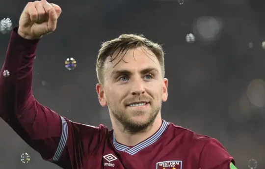 Chelsea và Liverpool đại chiến giành Bowen, Barca gây bất ngờ với Joao Pedro