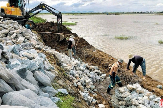 Gấp rút hoàn thành sửa chữa hư hỏng hạ tầng giao thông do thiên tai