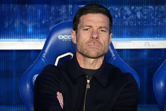 Xabi Alonso và cuộc cách mạng thượng tầng: Đặc quyền chưa từng có tại Chelsea