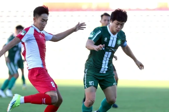 Công Phượng lập siêu phẩm, Trường Tươi Đồng Nai tiến sát tấm vé thăng hạng V-League