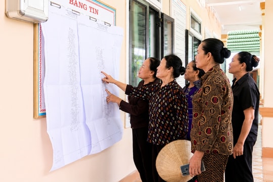 Dân chủ từ cơ sở – Sức mạnh từ lòng dân