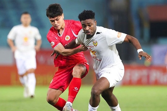 Hồng Lĩnh Hà Tĩnh hưng phấn tiếp đón tân vương Công an Hà Nội FC