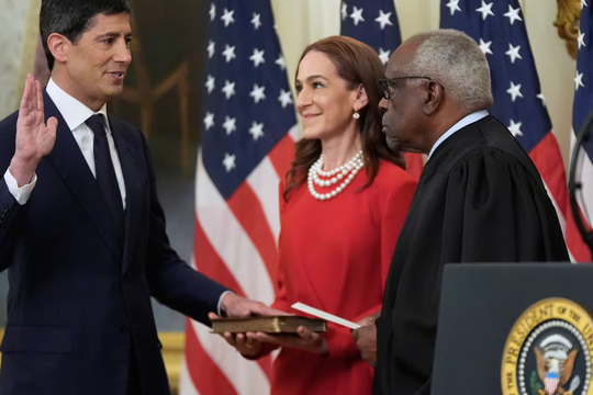 Kevin Warsh chính thức nhậm chức Chủ tịch Fed, cam kết cải cách và ổn định giá cả