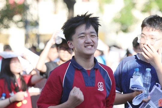 Thí sinh Hà Tĩnh hoàn thành kỳ thi vào lớp 10 THPT không chuyên