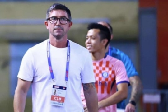 Hà Nội FC thắng kịch tính Nam Định, xác định đội bóng đầu tiên xuống hạng tại V-League
