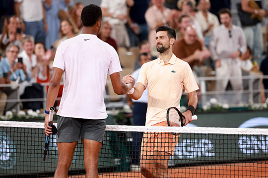 Novak Djokovic lập kỷ lục 82 lần dự Grand Slam sau màn ngược dòng tại Roland Garros