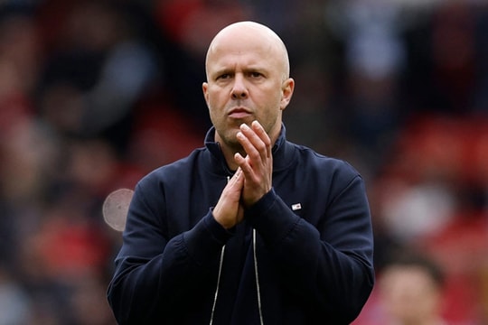 Liverpool hoàn thiện bộ sậu huấn luyện: Arne Slot và mảnh ghép cuối cùng Etienne Reijnen