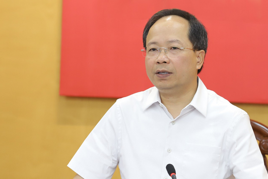 Bí thư Tỉnh ủy, Trưởng đoàn ĐBQH tỉnh Nguyễn Duy Lâm tiếp dân định kỳ vào ngày 28/5